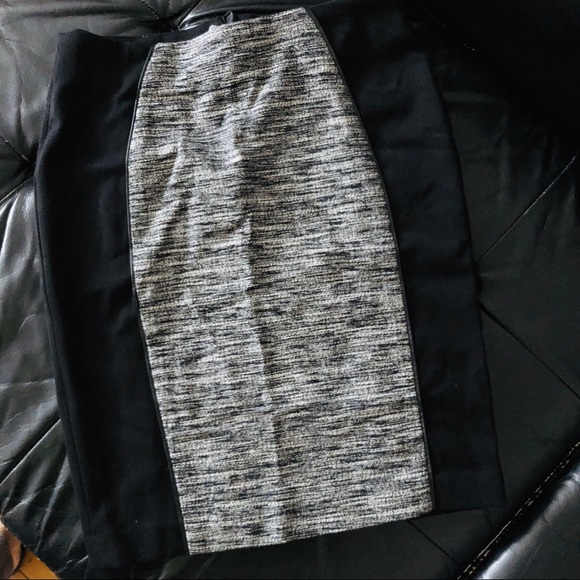 H&M Dresses & Skirts - H&M pencil skirt